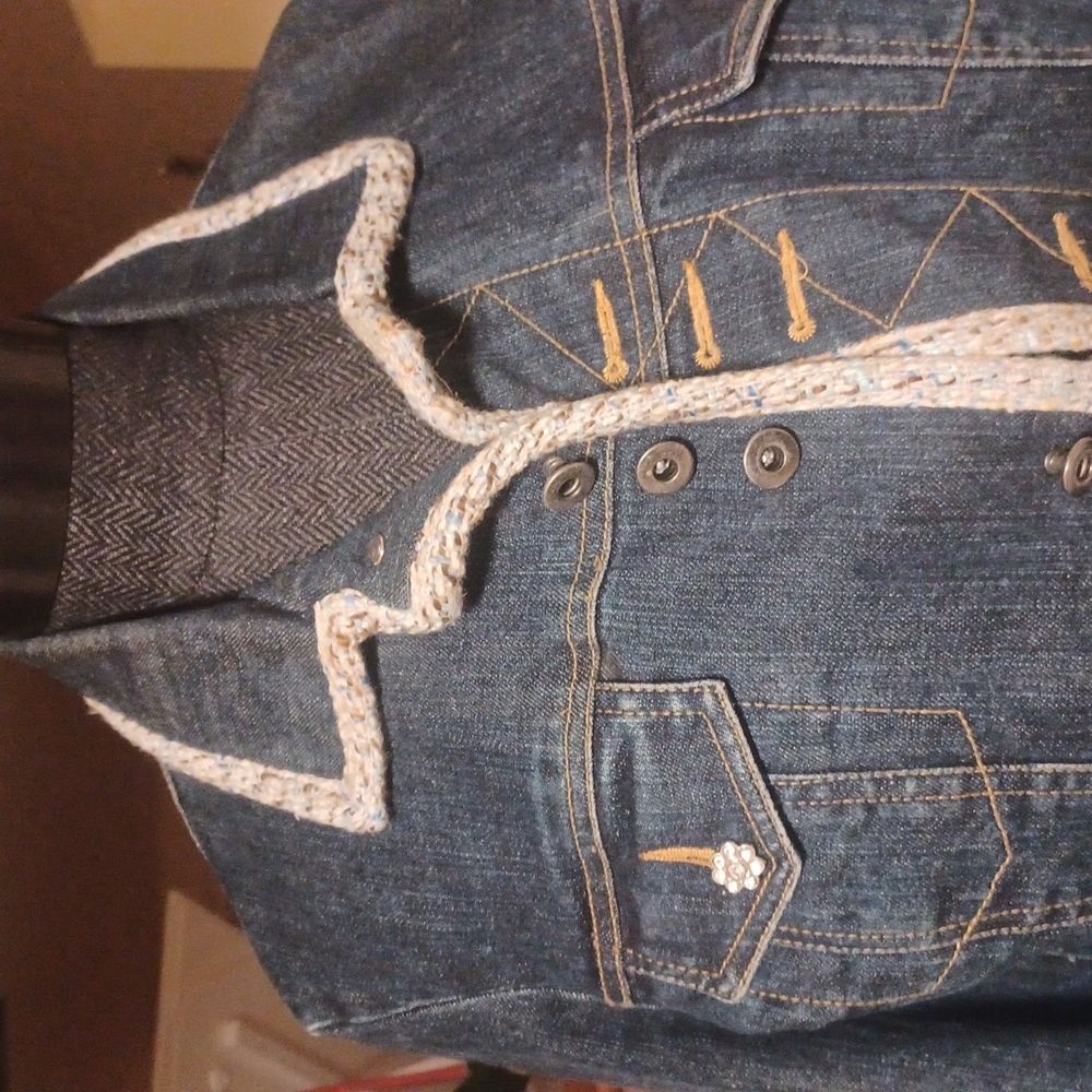 Cache Jacket - image 2